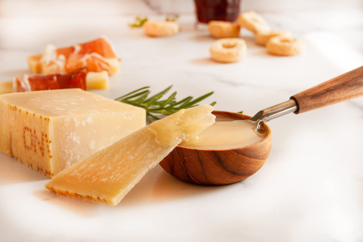 Italian Gourmet Gift Box – Cheese, Charcuterie & Pantry