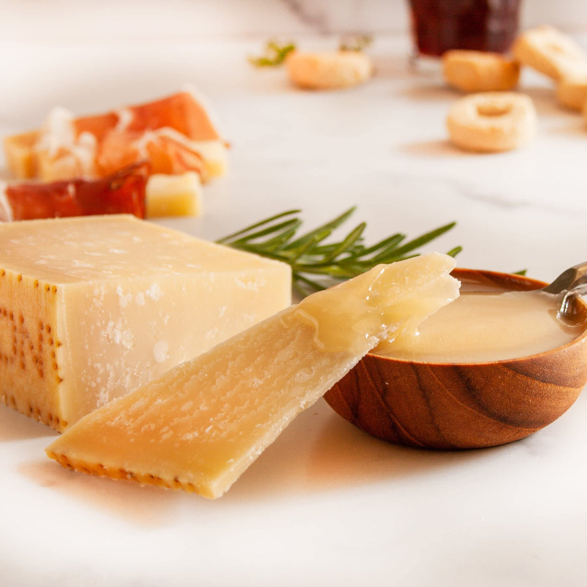 Italian Gourmet Gift Box – Cheese, Charcuterie & Pantry