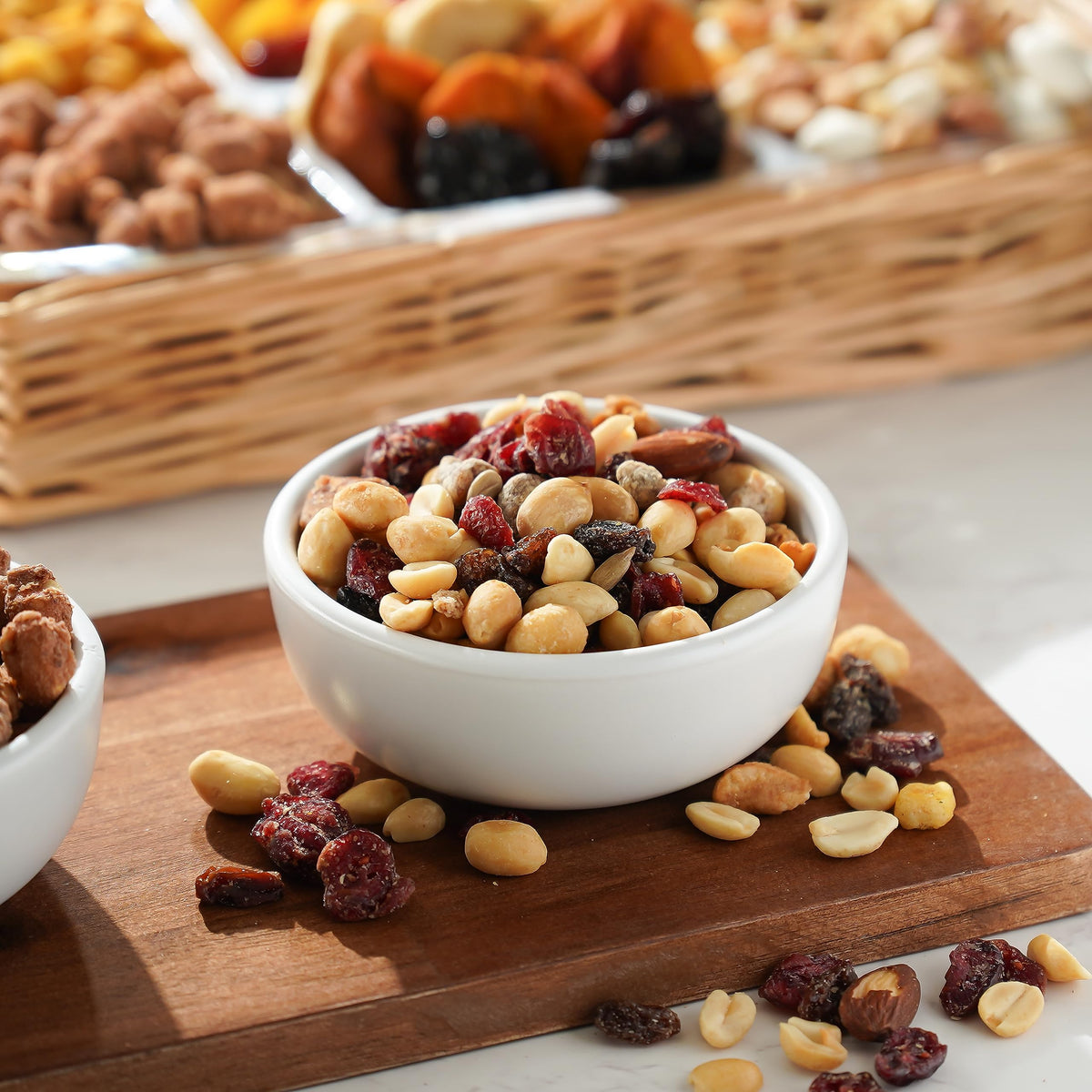 Dried Fruit & Nut Gift Basket – Healthy Gourmet Assortment