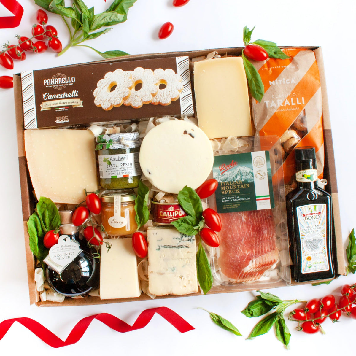 Italian Gourmet Gift Box – Cheese, Charcuterie & Pantry